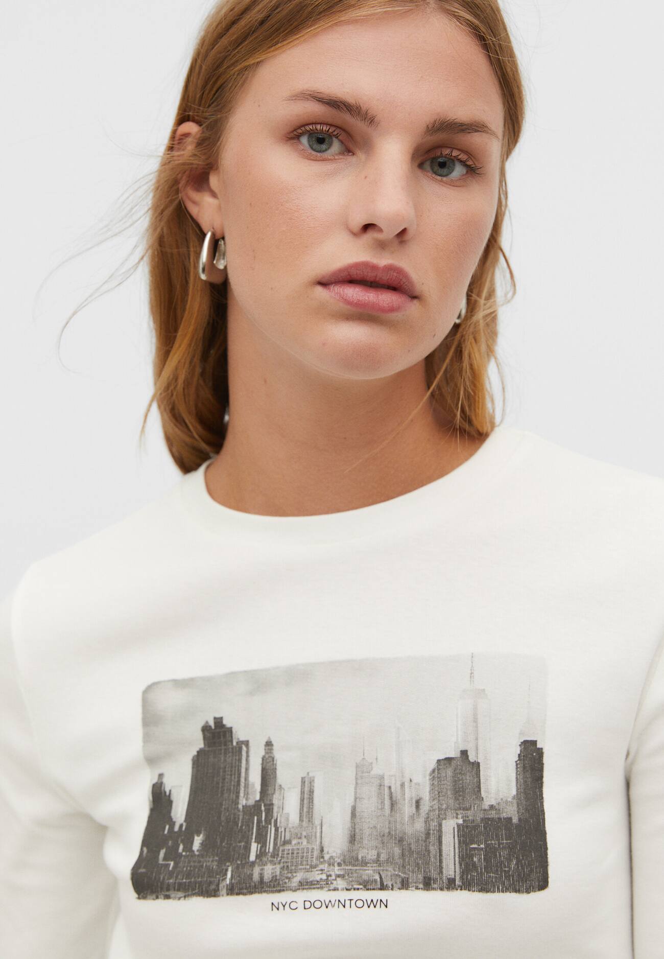 Camiseta estampada ajustada