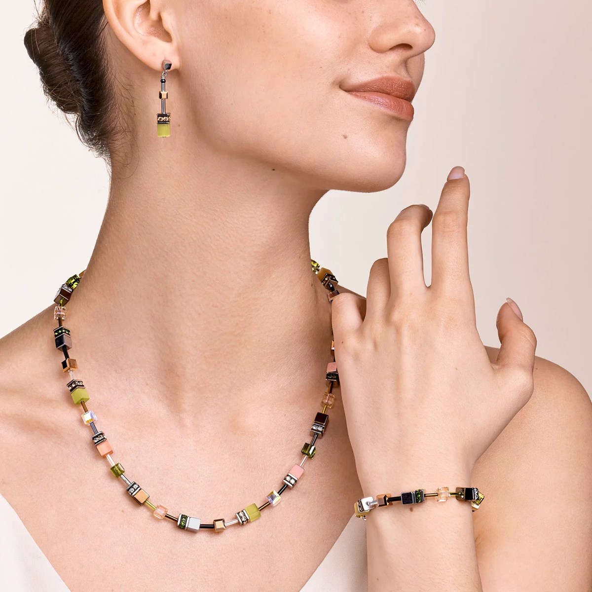 Collier Coeur de lion GeoCUBE® medium olive-pêche