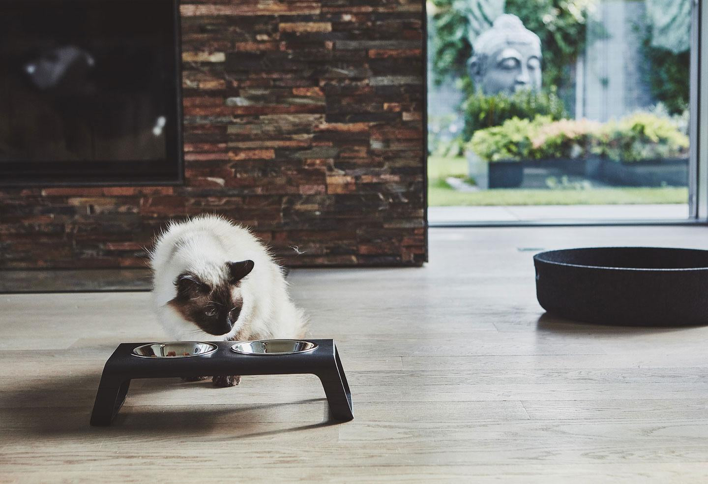 Desco kattenvoerbak aluminium zwart