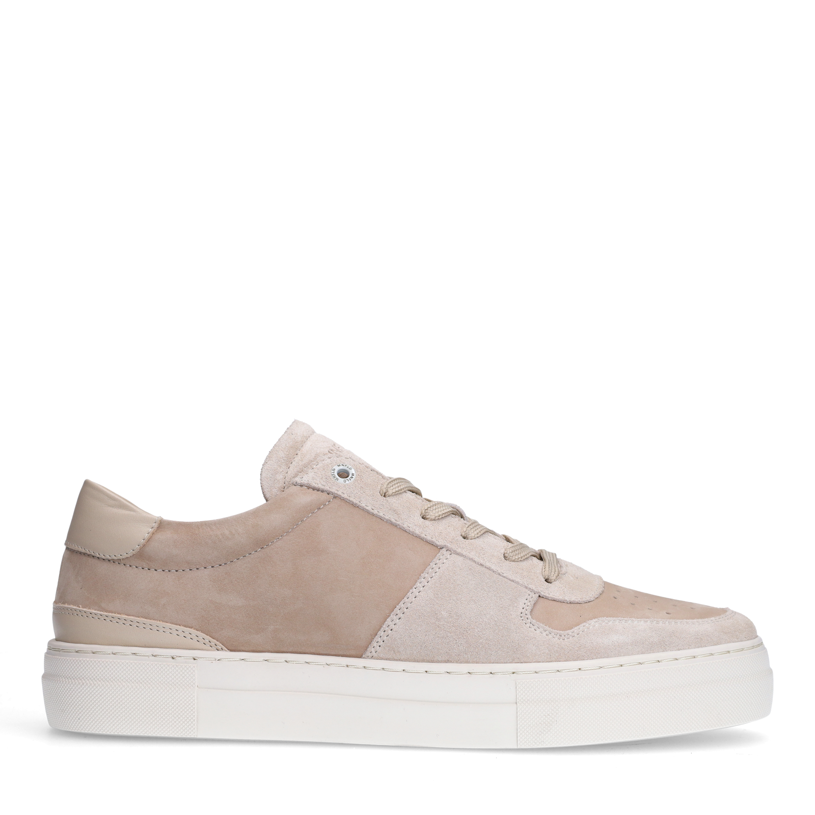 Beige suède sneakers