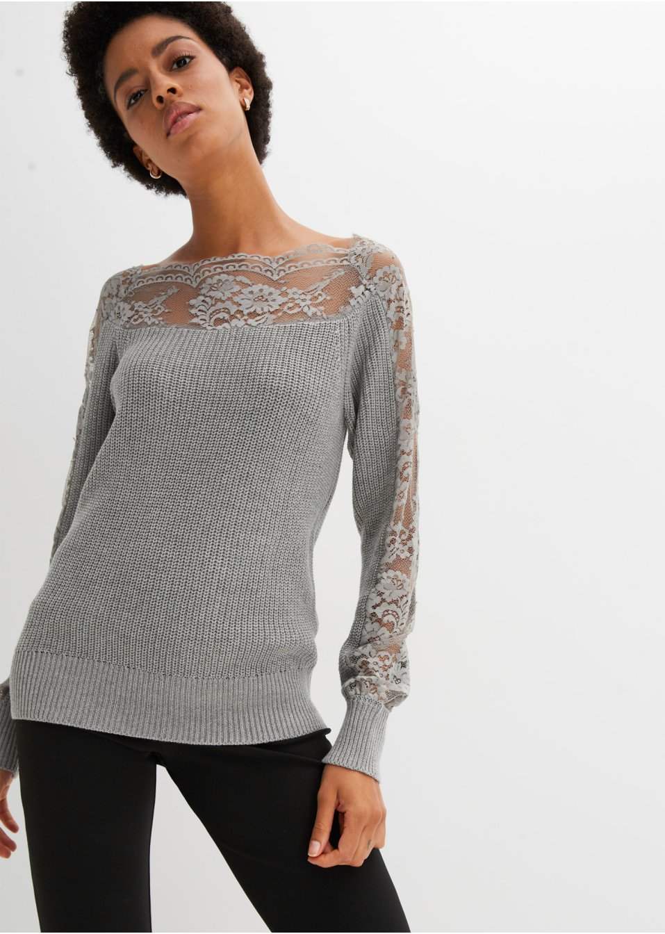 Pull avec dentelle