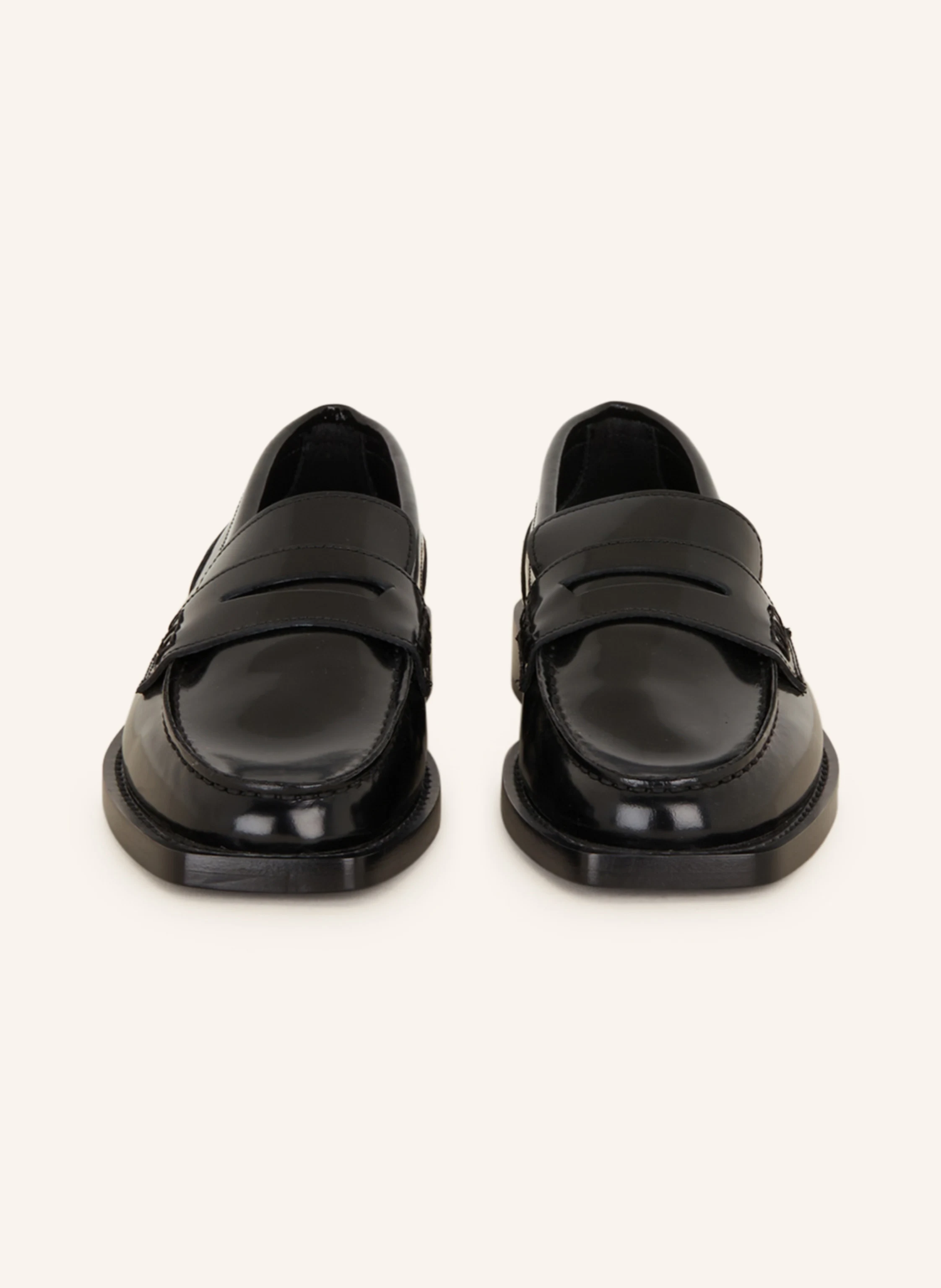 CLOSED Slipper
