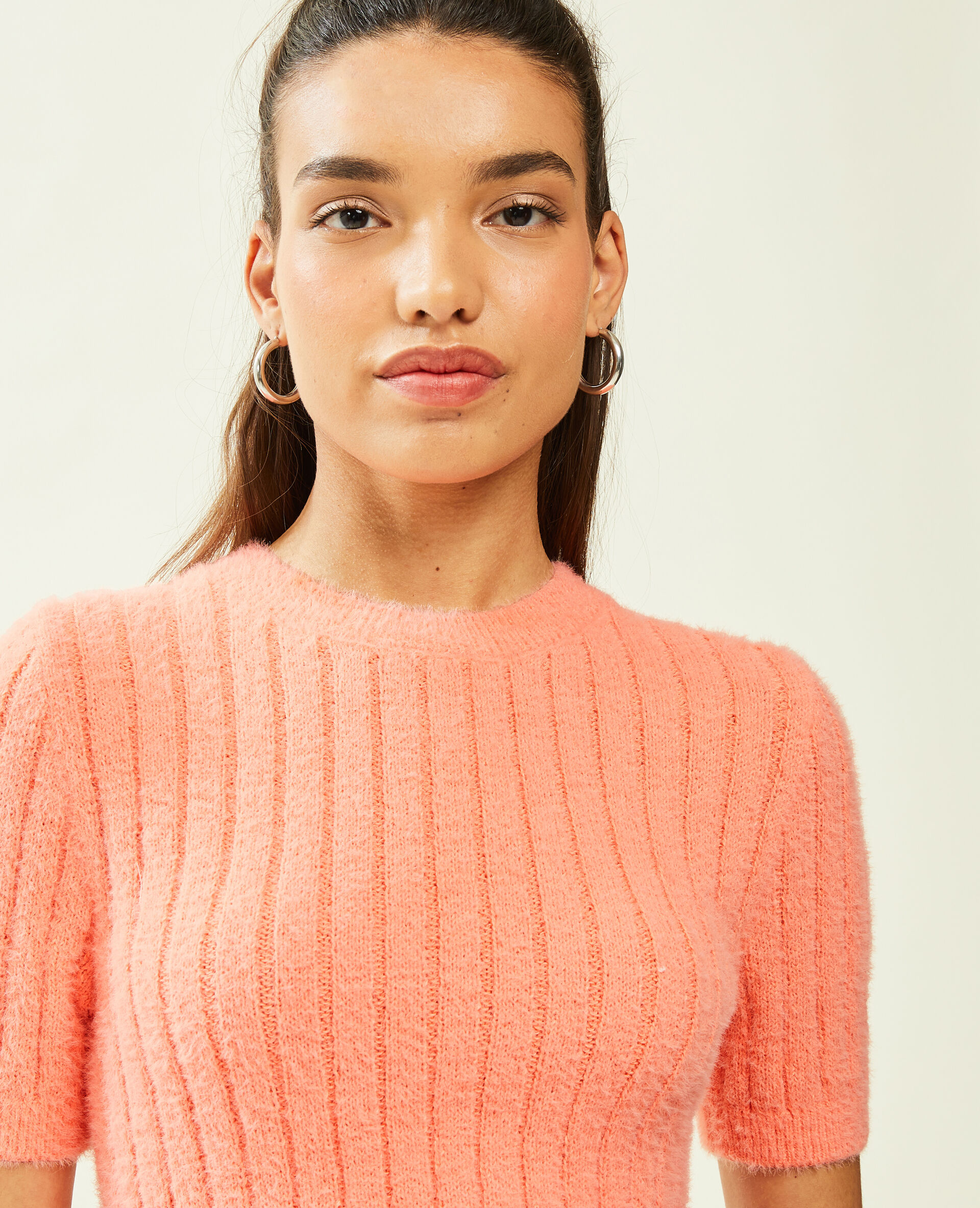 Pull duveteux à manches courtes - Rose
