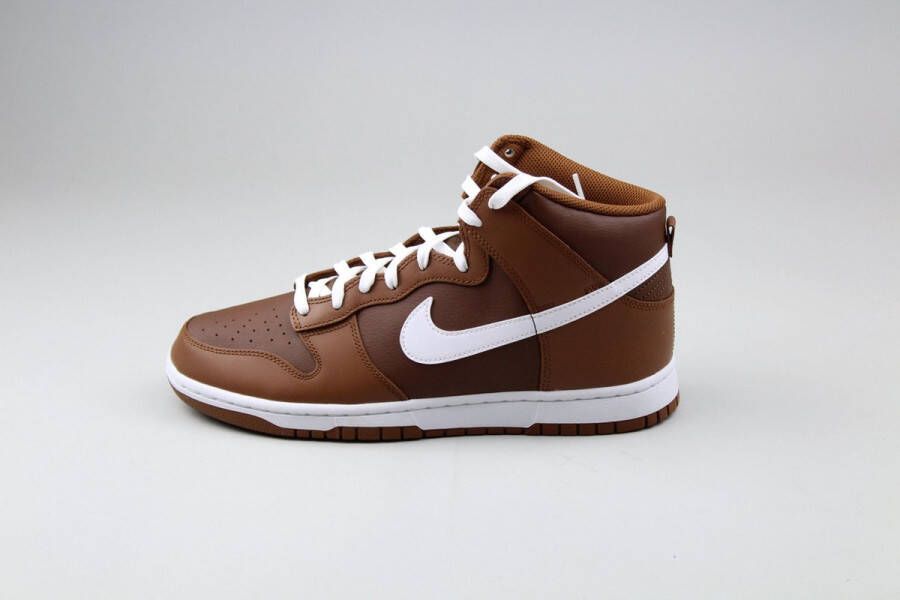 Nike Dunk High Retro Herenschoenen Bruin