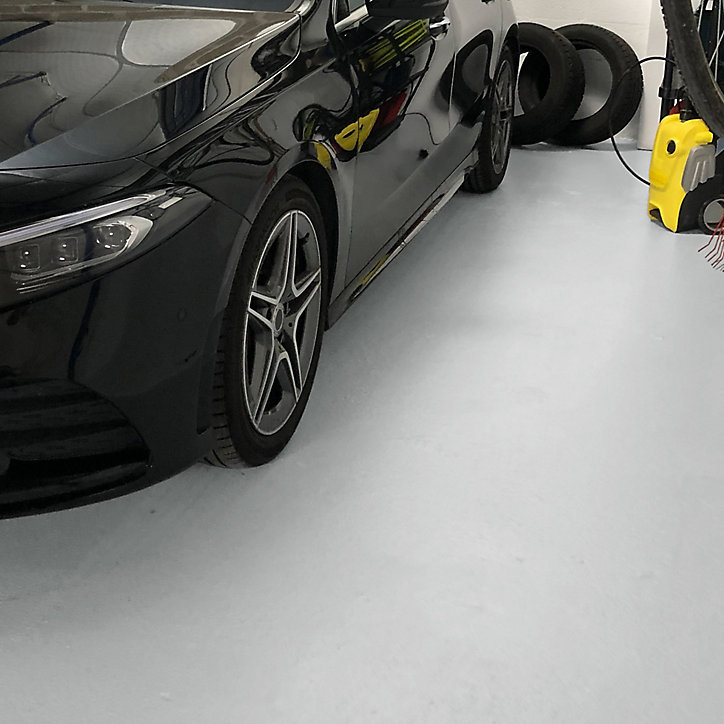 Résine de rénovation sol pro Résinence garage gris clair 2L