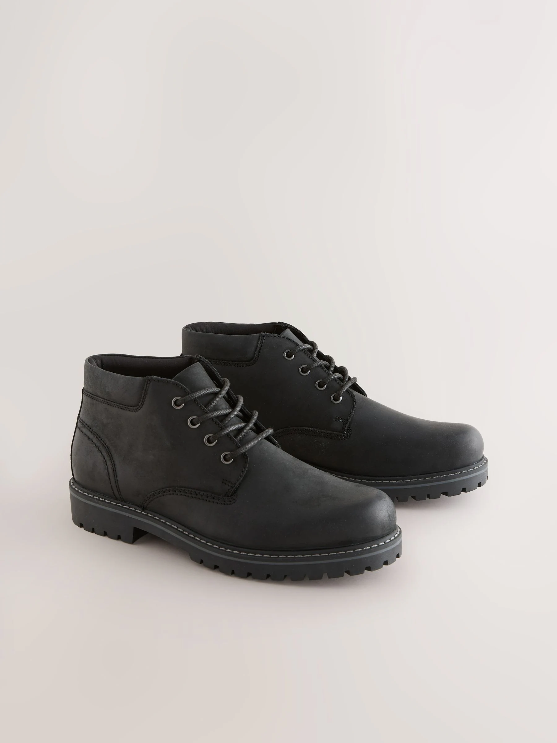 Zwart - Rugged Leather Ankle Boots