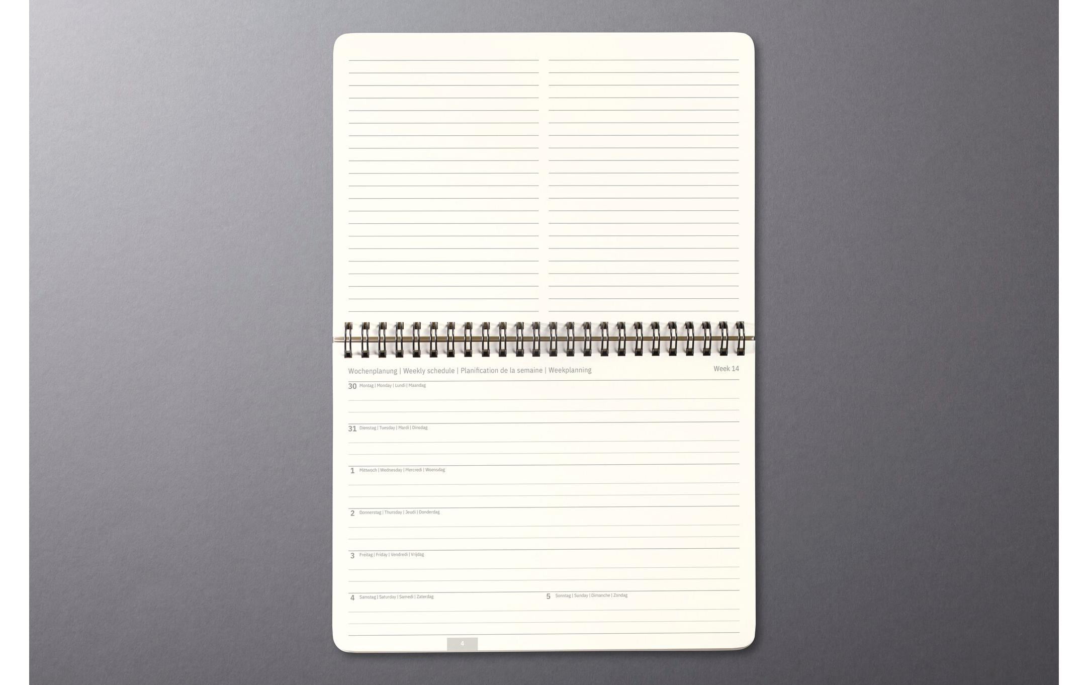 Tisch-Querkalender Conceptum 21.3 x 22cm, 2026, SchwarzMonatskalender mit Spiralbindung