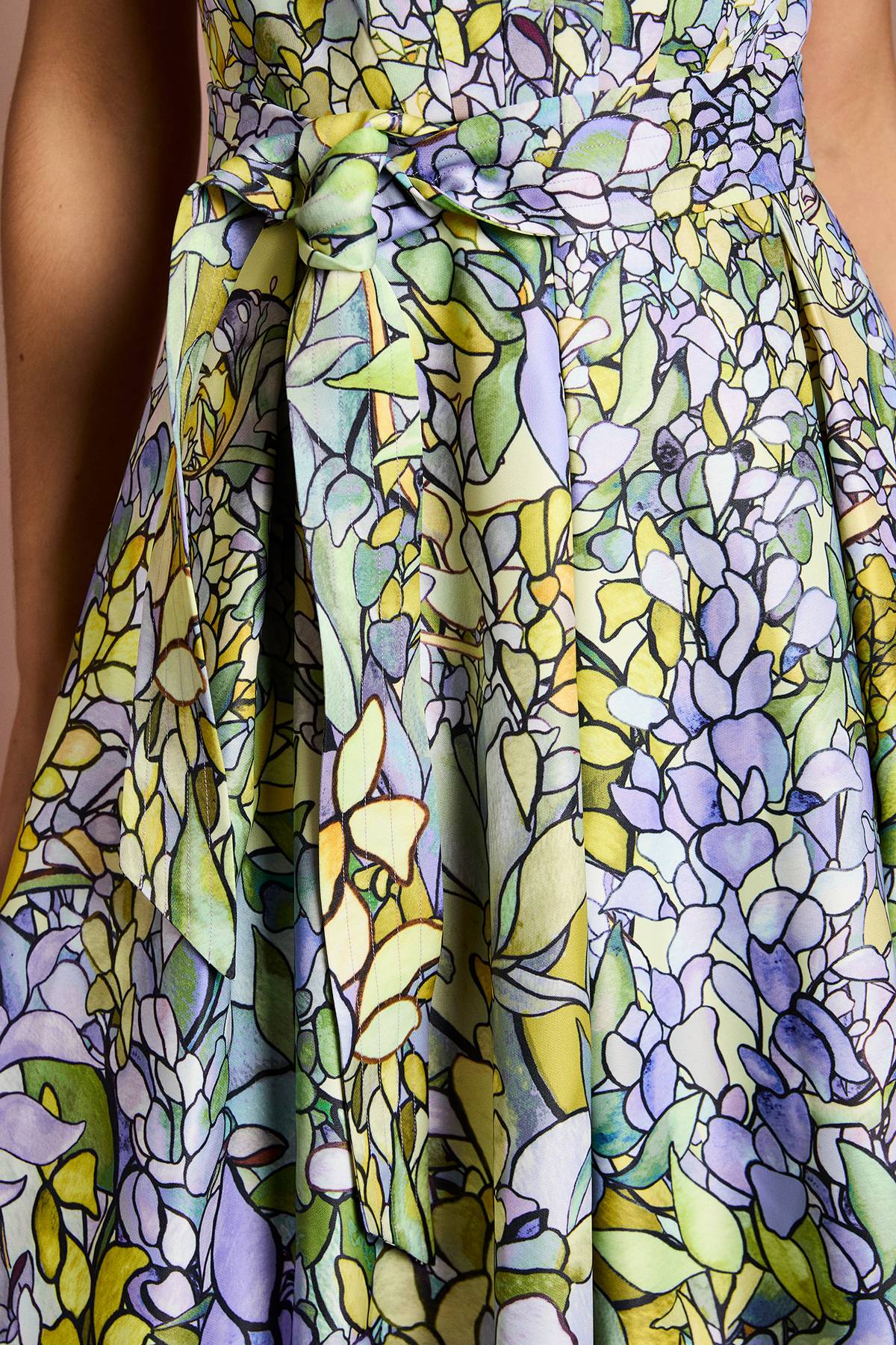 Coast Robe Midi Lisa À Jupe Ample Et Imprimé Floral Beige