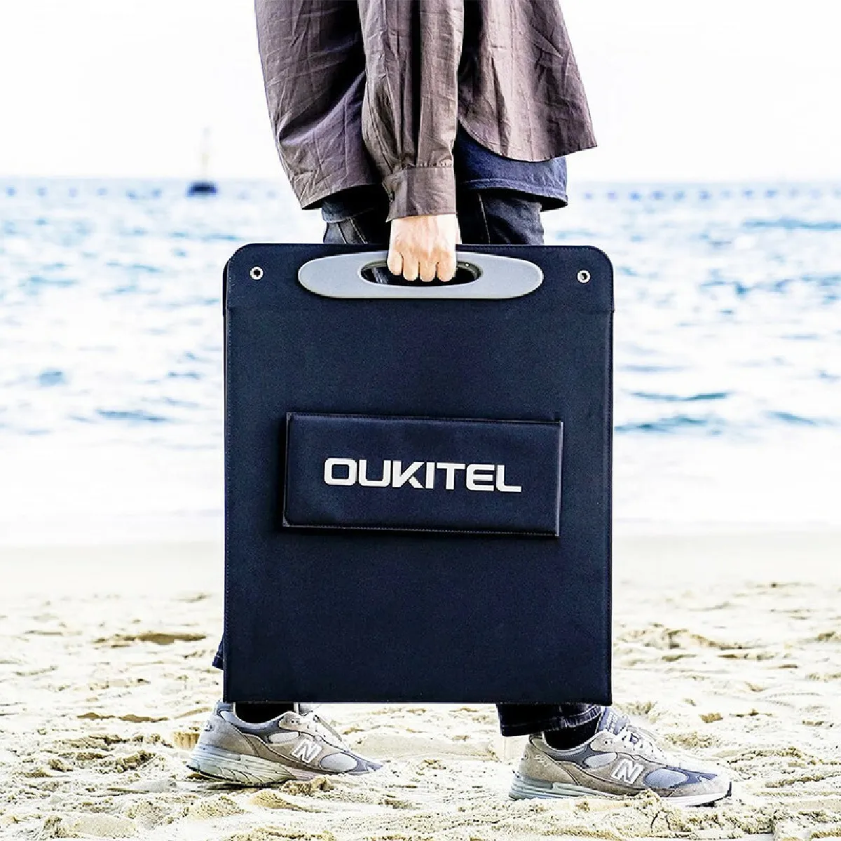OUKITEL PV200 Panneau Solaire 200W
