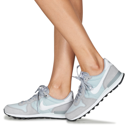 Nike - W NIKE INTERNATIONALIST - Gris / Blanc