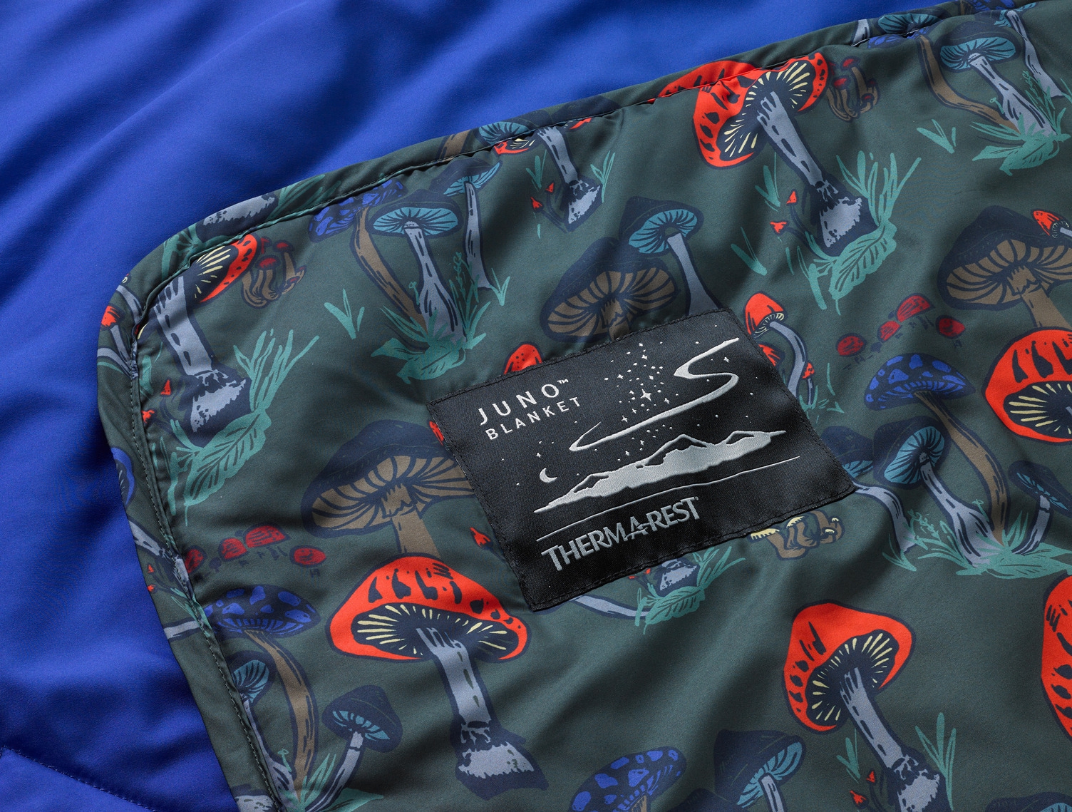 Thermarest Juno Campingdecke 183 x 114 cm Fun Guy Print