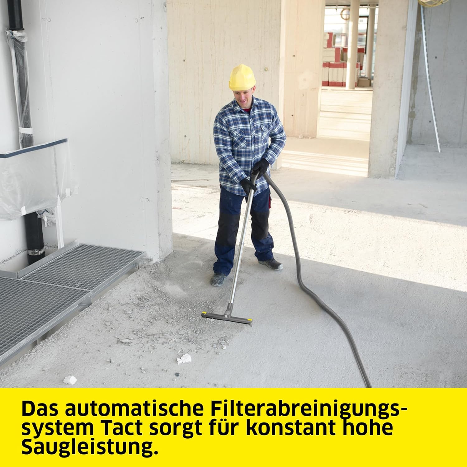 Karcher Nass- und Trockensauger NT 30/1 Tact L, Leistung: max. 1380 W, Flachfaltenfilter, Kunststoffbehälter: 30 l, Saugschlauch: 2,5 m, Krümmer, breite Nass-/Trockenbodendüse (360 mm), Fugendüse