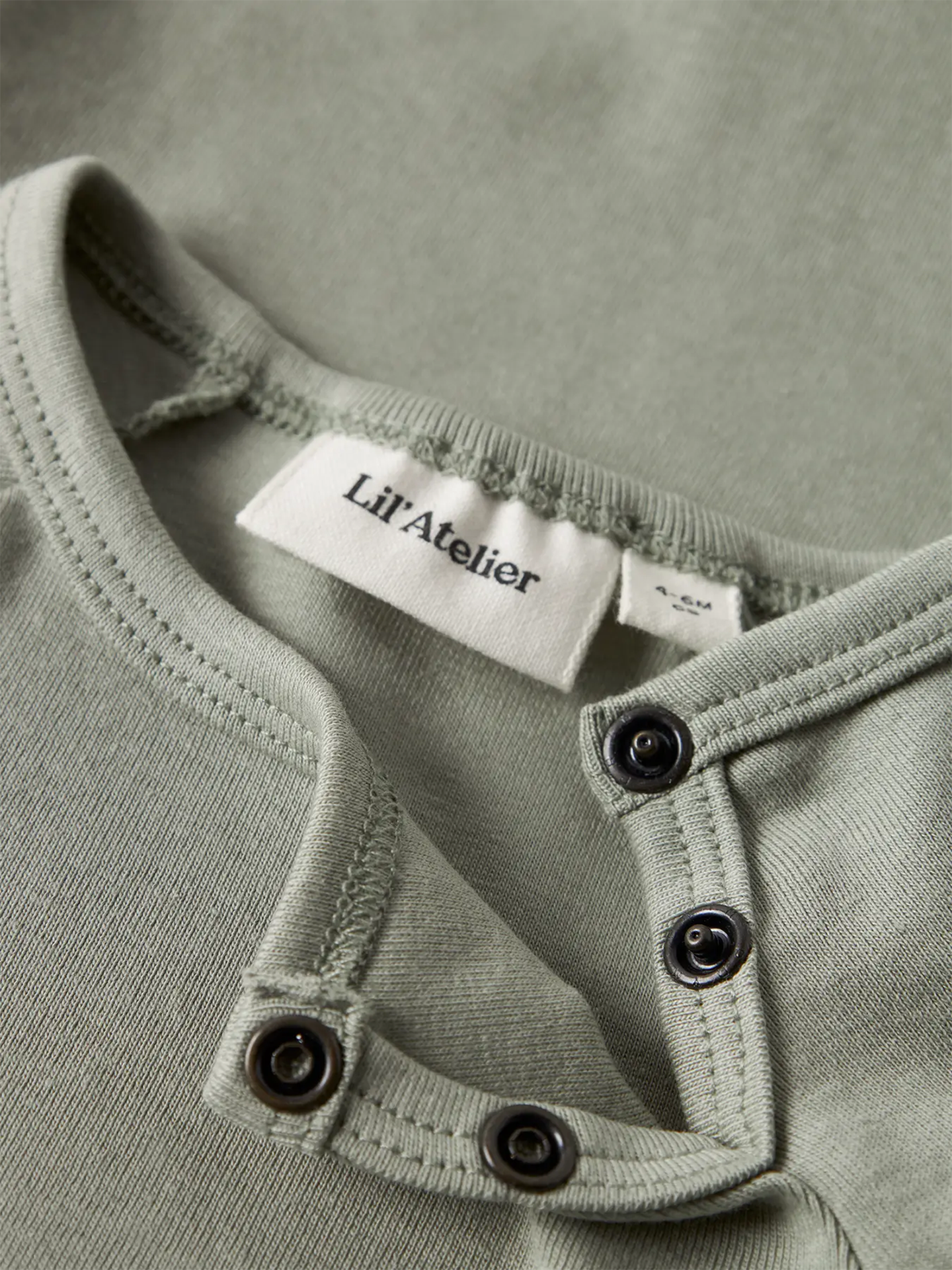 Lalo Tab Long Sleeve Slim Body