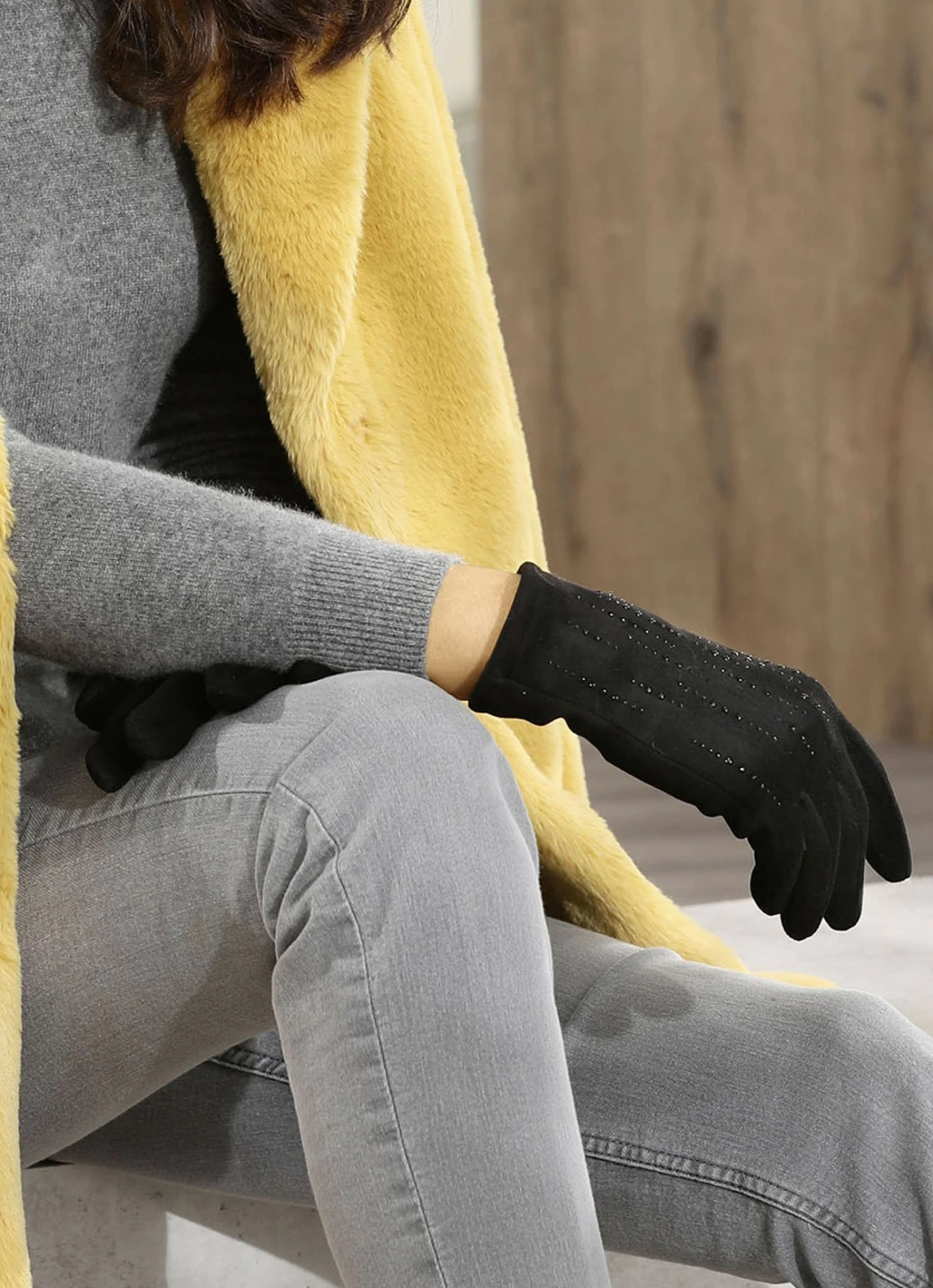 Handschuh mit edel funkelnden Glitzer-Applikationen