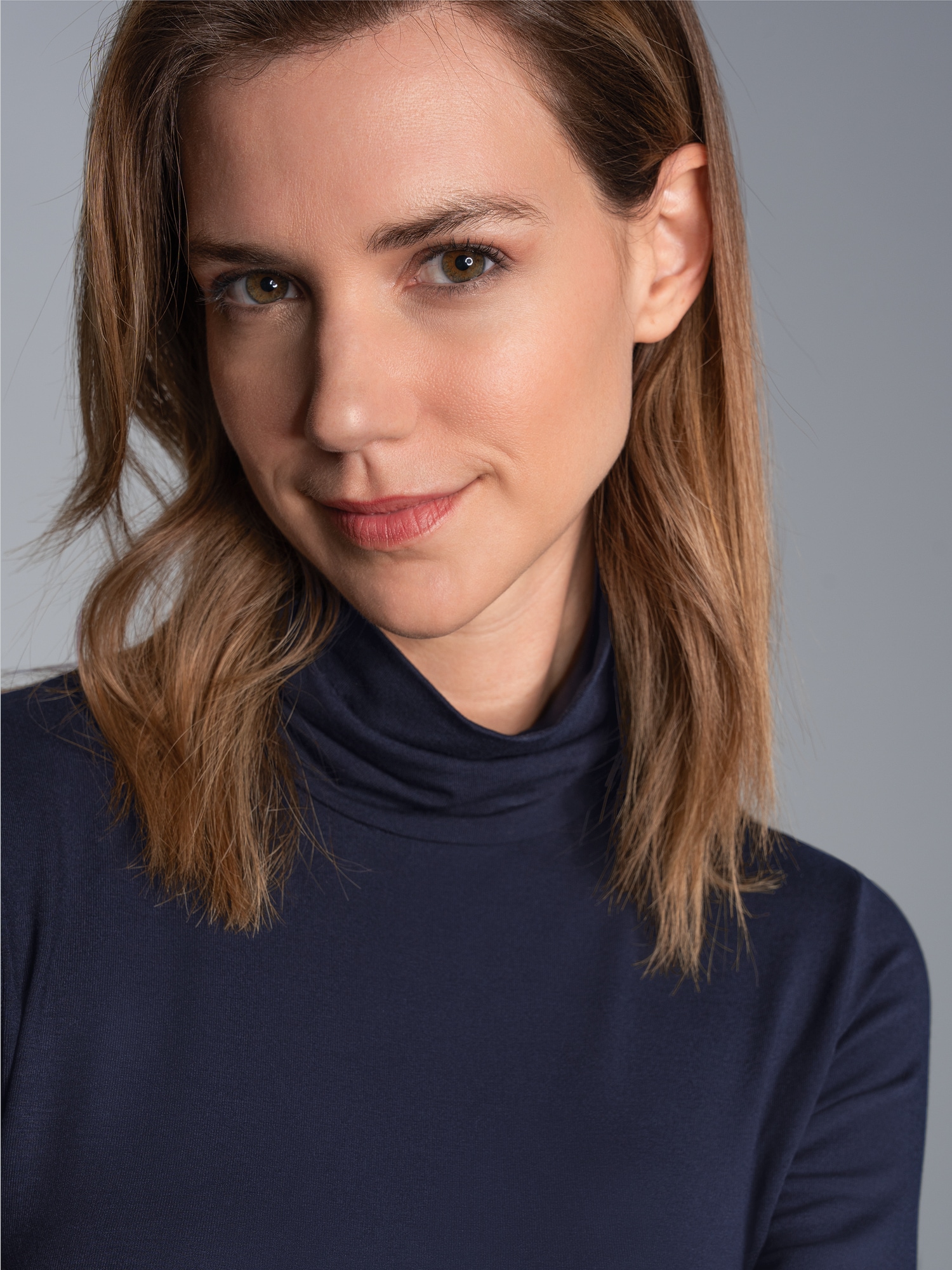 Rollkragen-Shirt aus elastischer Viskose Navy