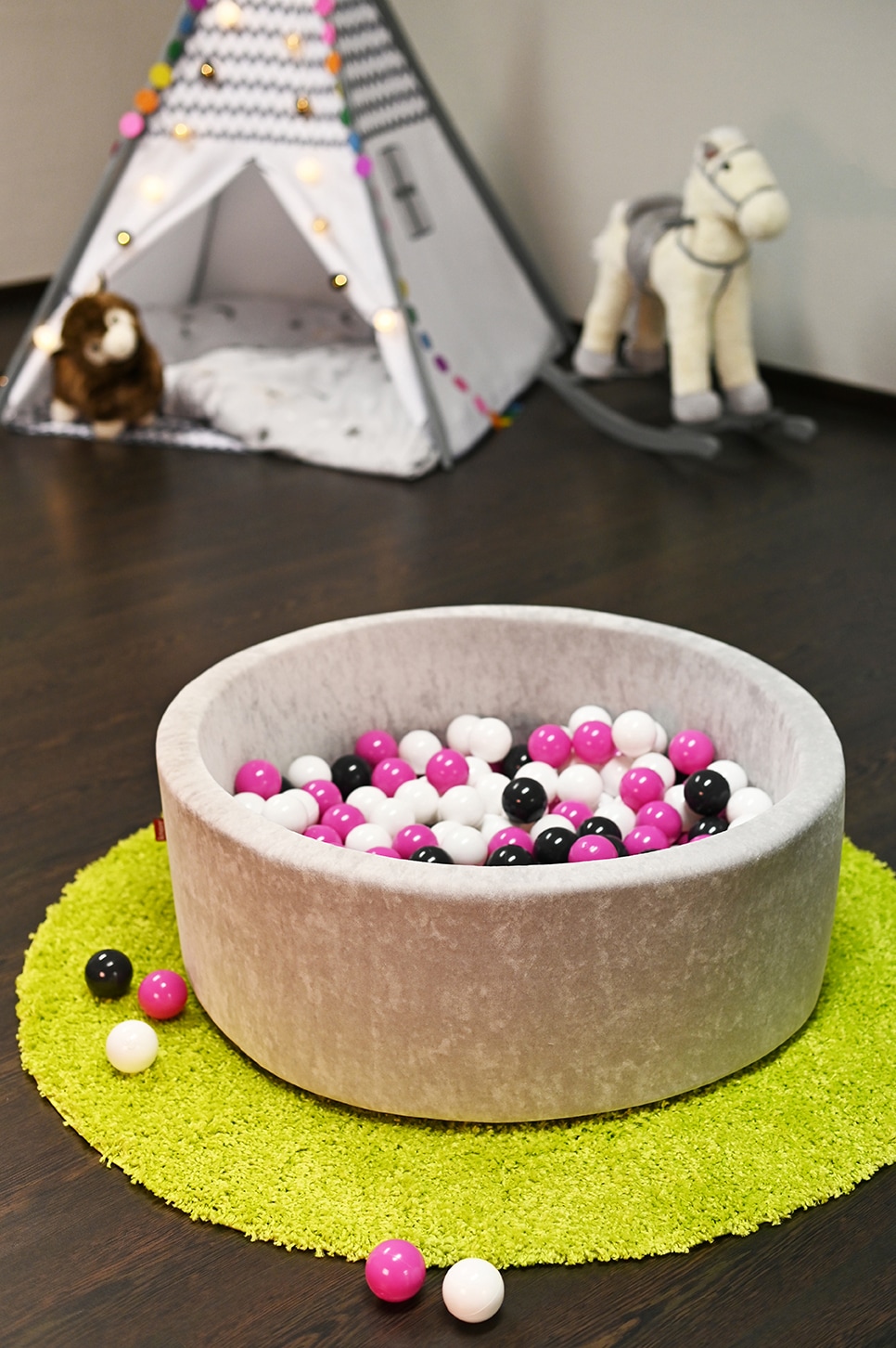 Knorrtoys® Bällebad »Soft, Grey« mit 300 Bällen creme/Grey/rose; Made in Europe