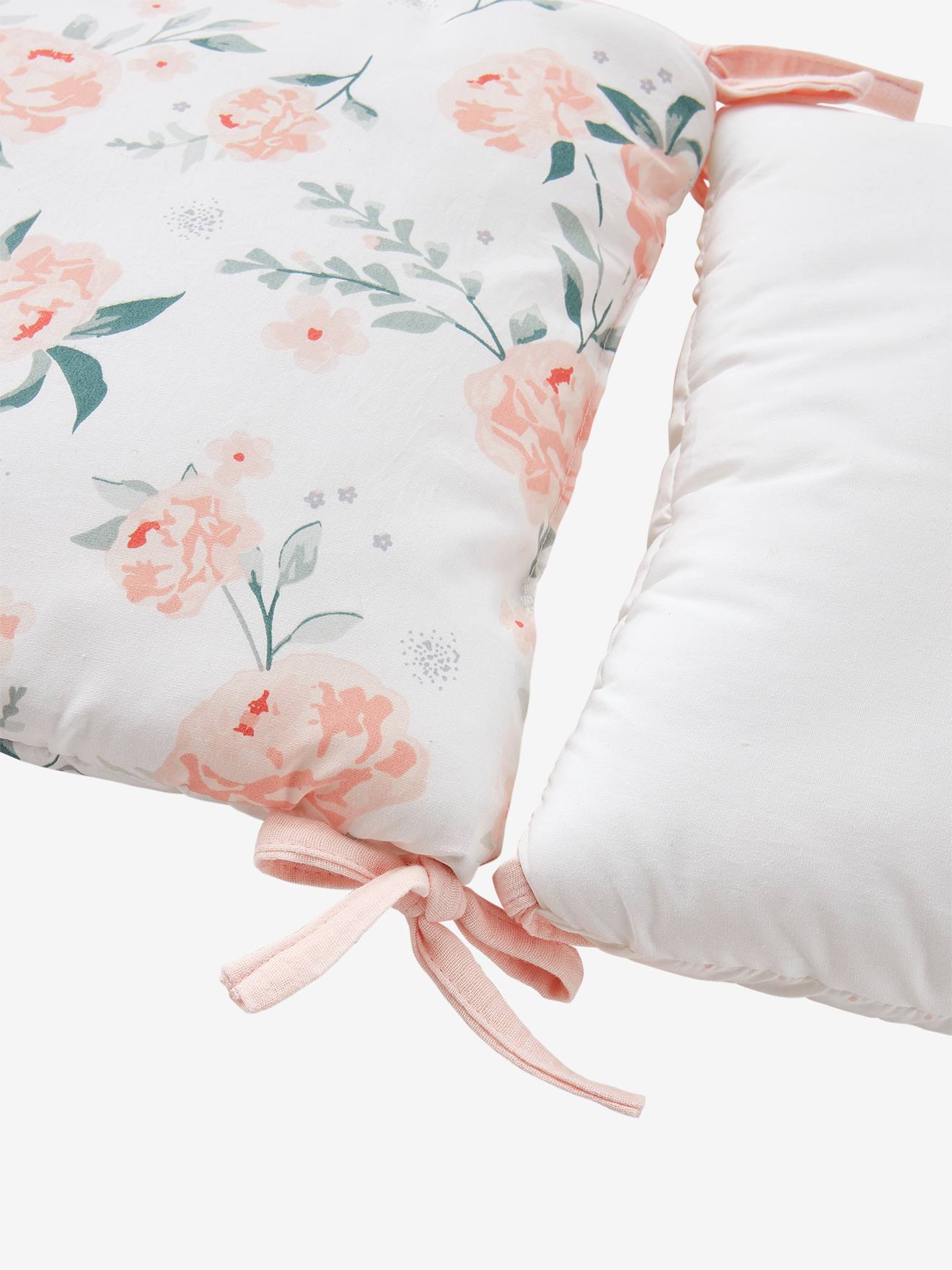 Protetor de berço modular/protetor de cercado infantil Eau de Rose, branco claro, liso com estampas.