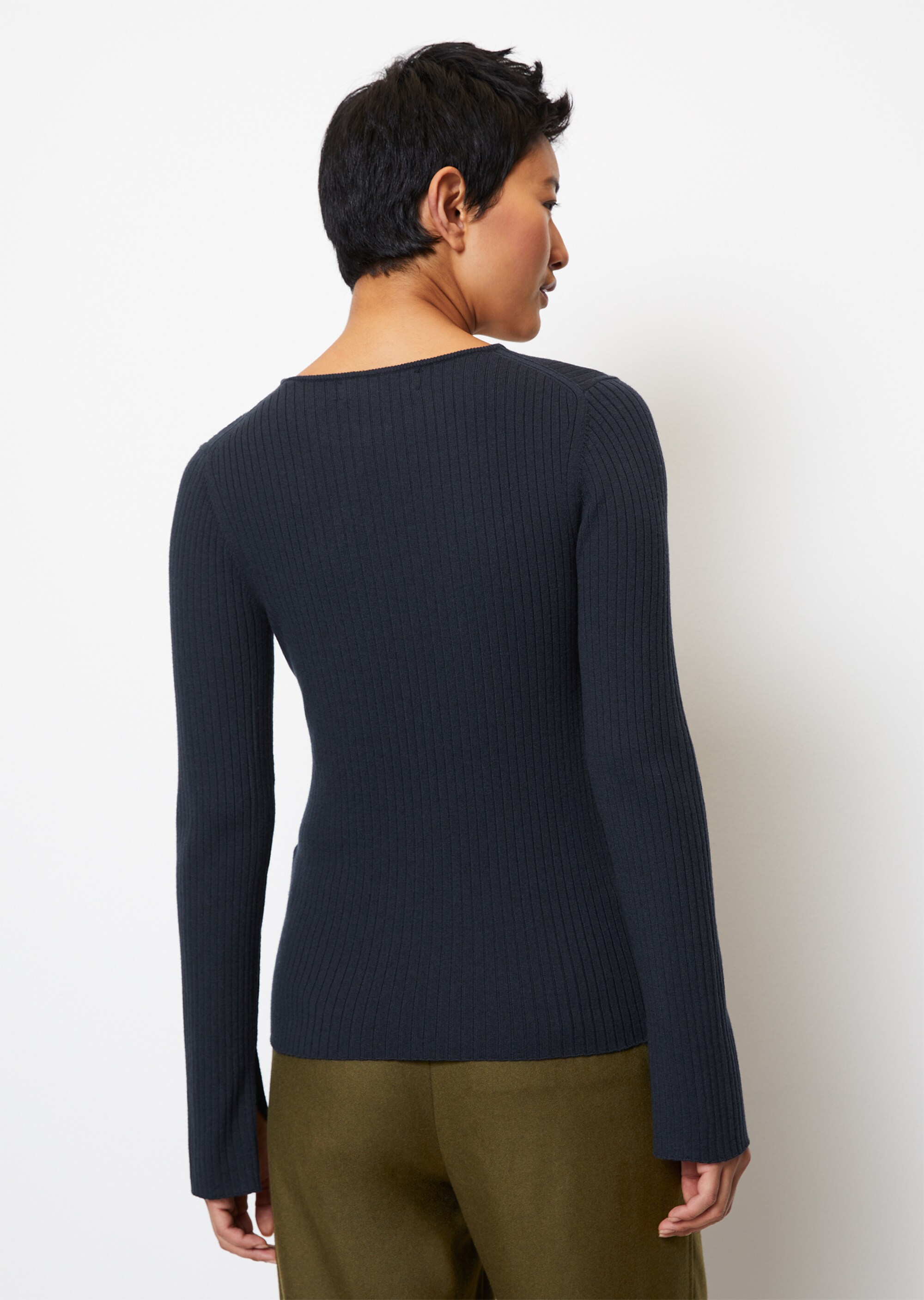 Feinstrickpullover slim aus softem Wolle-Viskose-Kaschmir-Mix