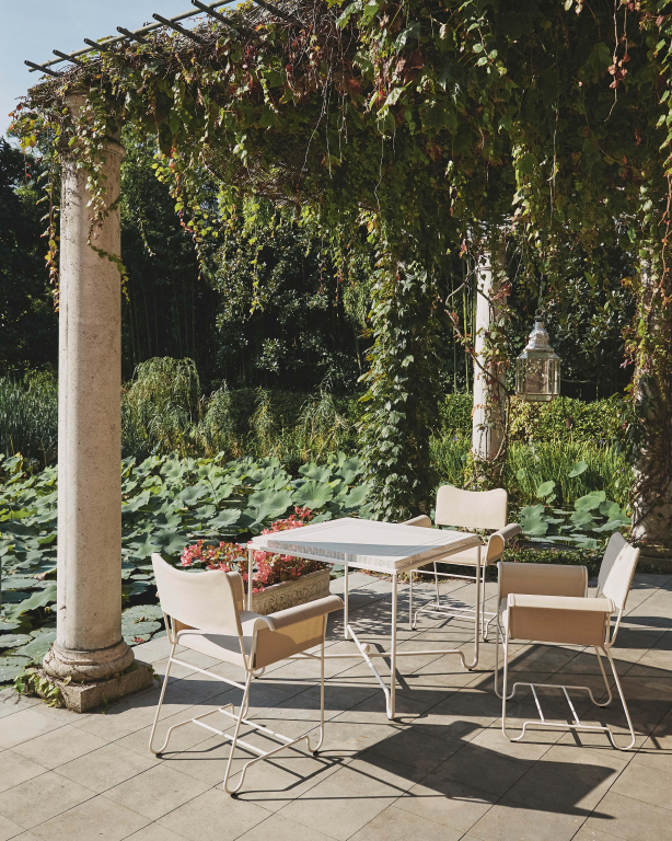 Gubi Tropique tuinstoel wit frame leslie/limonta stripe 12