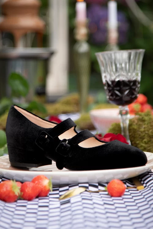 Lola Ramona ♥ Topvintage Alice in Wonderland fluwelen schoenen in zwart