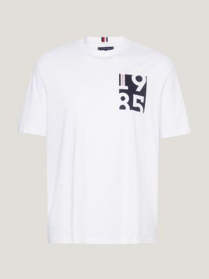 Camiseta Plus com estampa do logo e gola redonda