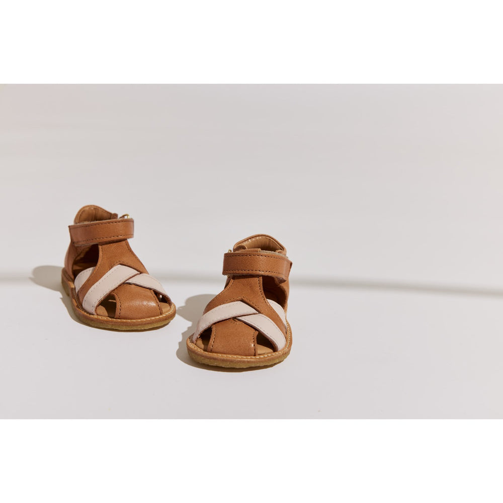 Køb Bisgaard Cognac Alva Sandal
