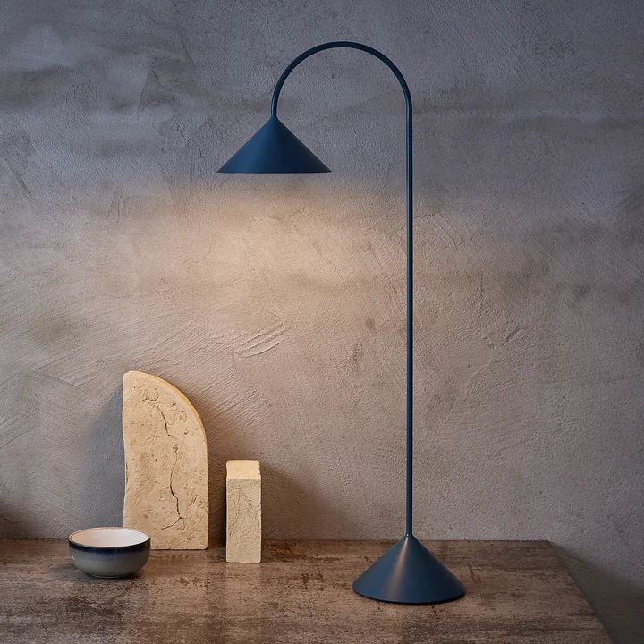 Frandsen - Grasp LED Akku-Stehleuchte, H 47 cm, beetroot matt