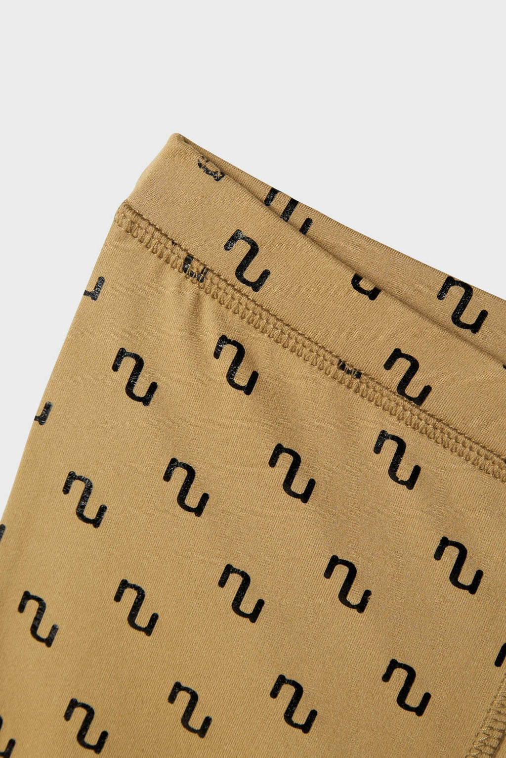 NAME IT flared broek NKFNIKANEL met all over print mosterd/zwart