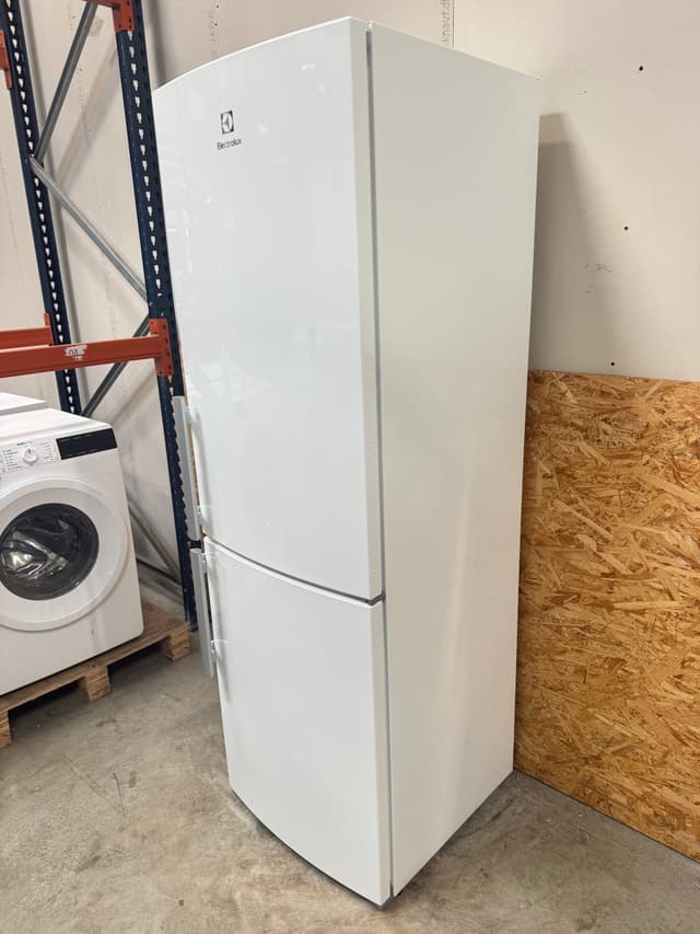 Electrolux køle/fryseskab EN3615MOW