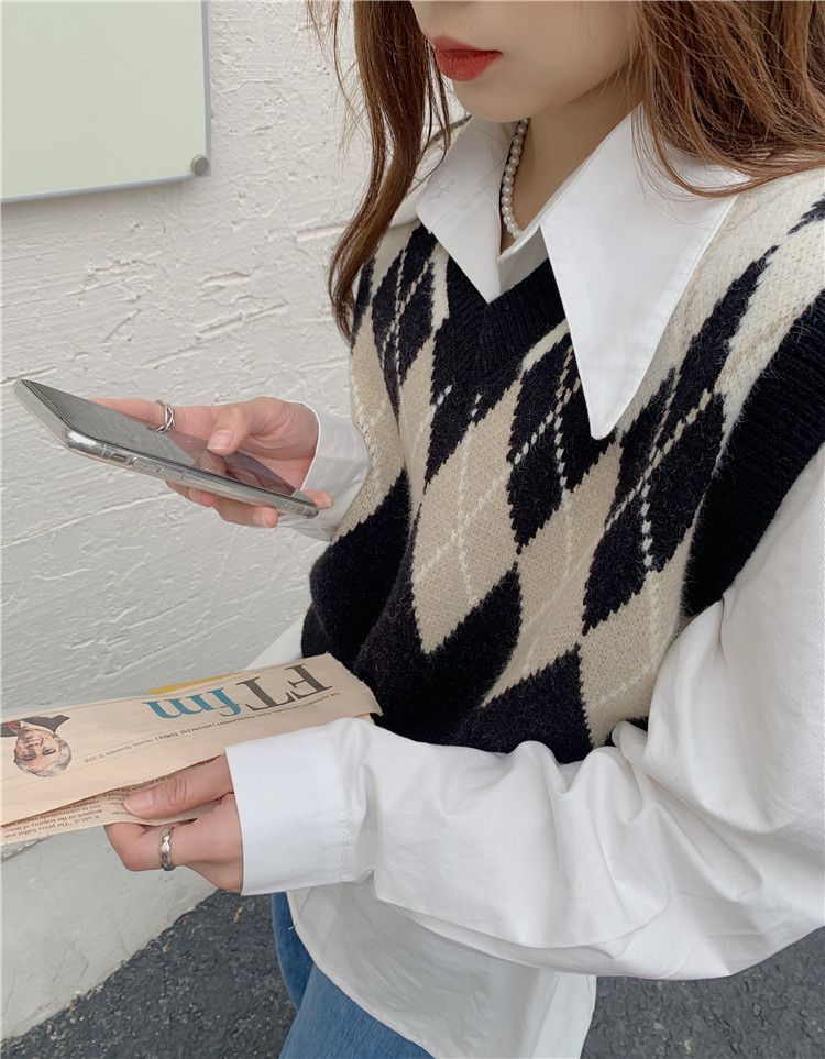 Gilmort - Argyle Sweater Vest / Effen Shirt