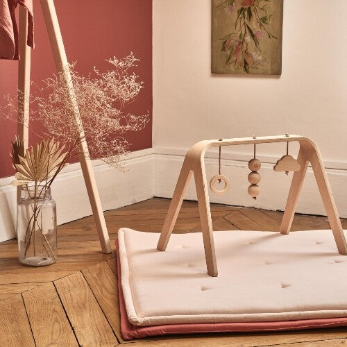 Charlie crane babygym met speeltjes naho