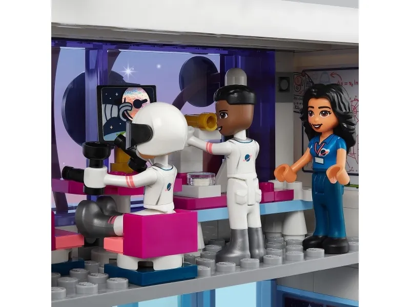 LEGO Friends 41713 Olivias rumakademi