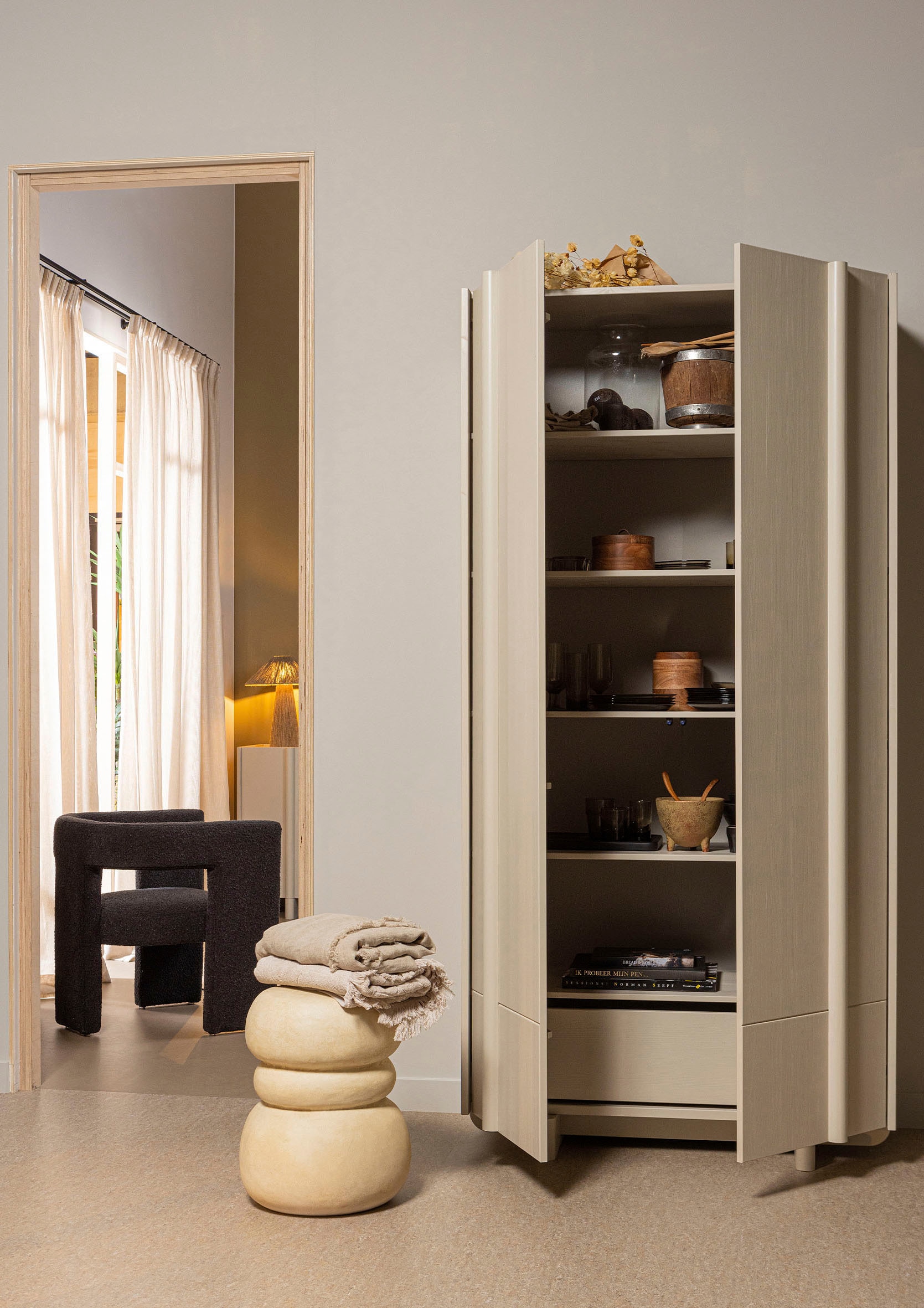 WOOOD Garderobenschrank »Basu« viel Stauraum 2 Türen, H 210 cm x B 101 cm