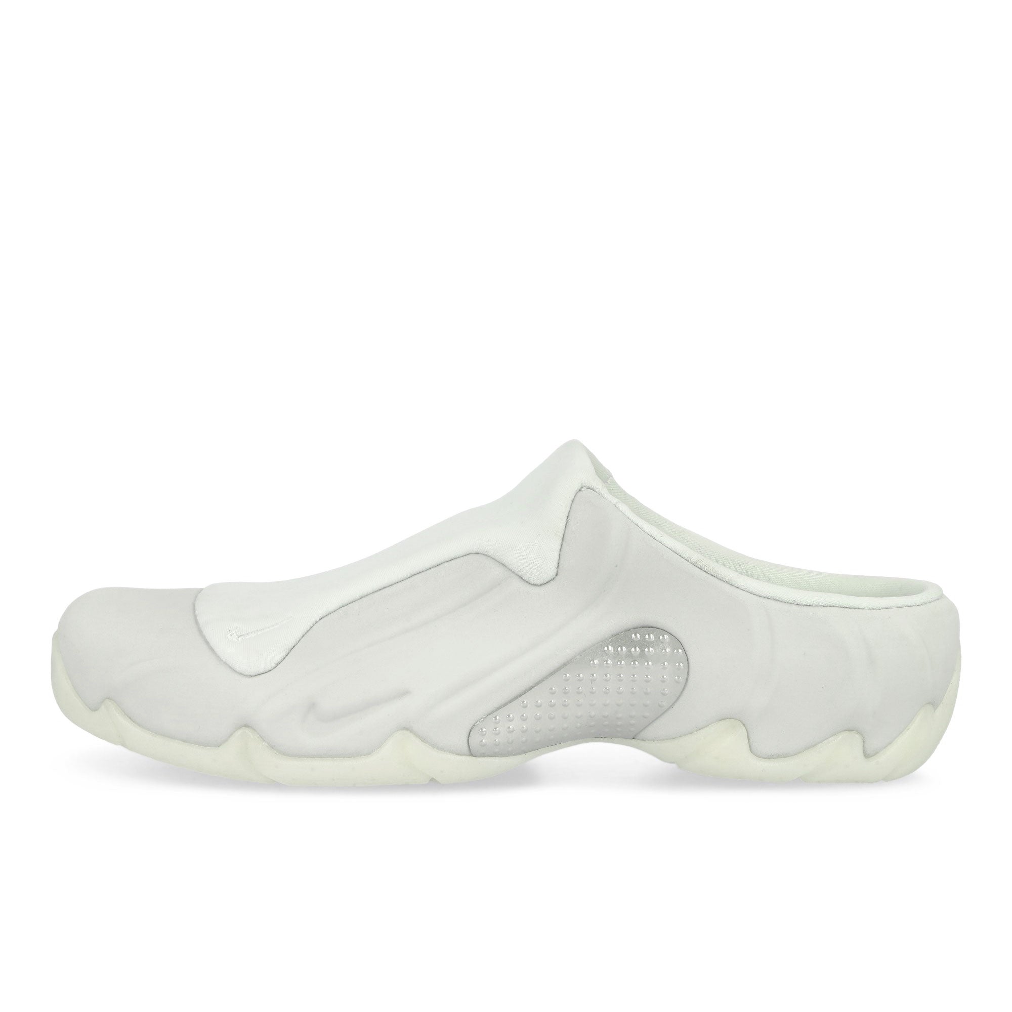 Nike<br>Clogposite