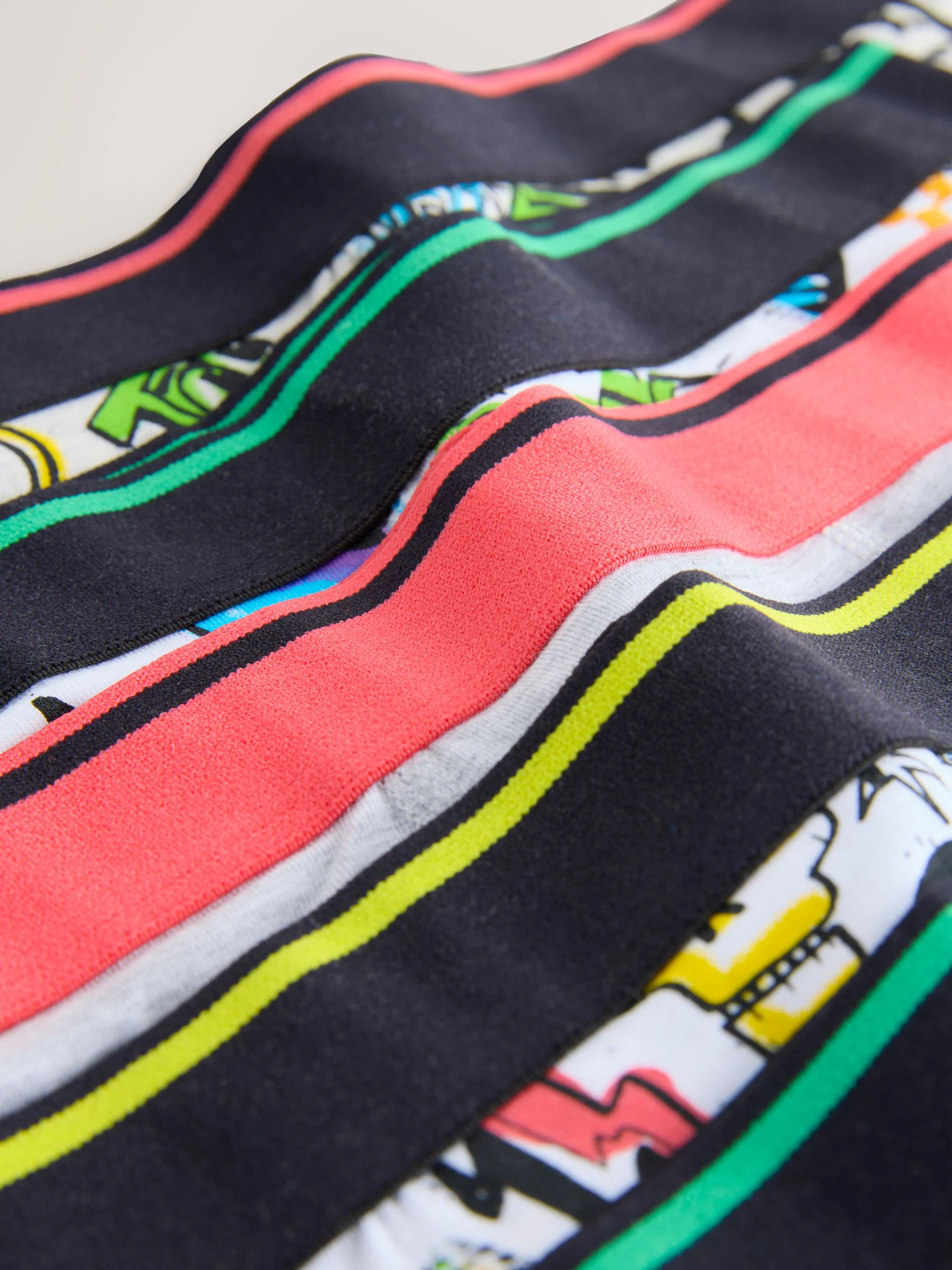 Doodle-graffitiprint - Verpakking van 5 boxershorts (1,5 - 16 jr)