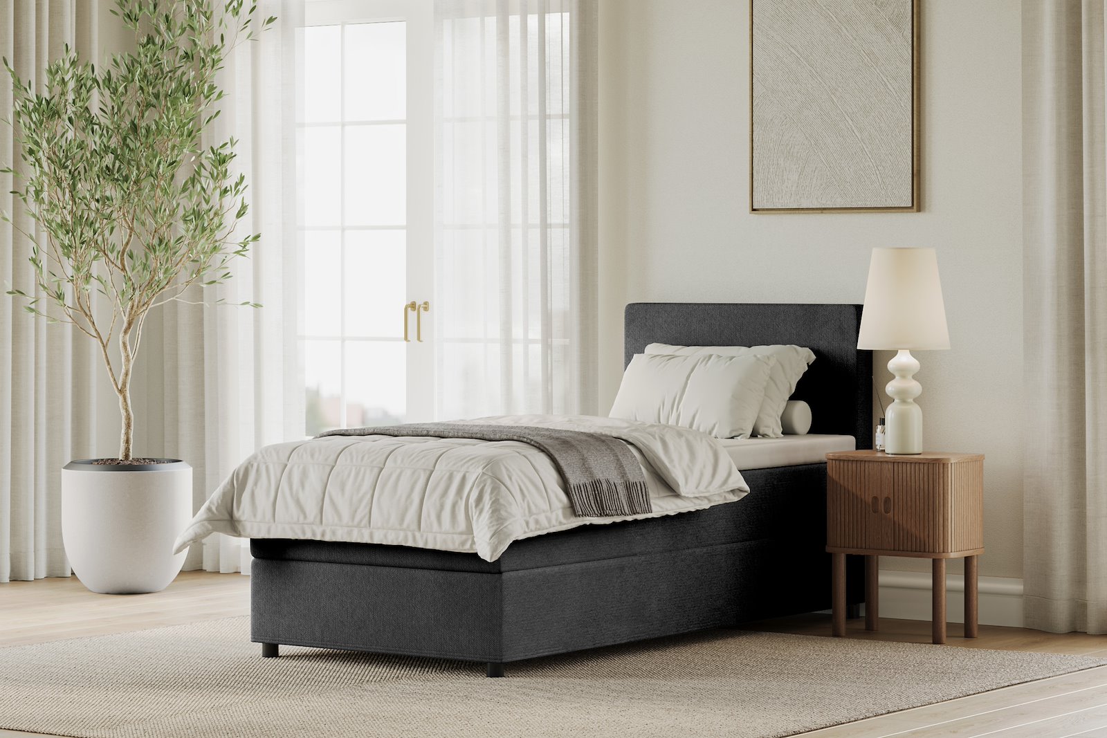 Premium 10 oppbevaringsseng 90x200 cm Magasinseng med oppbevaring, åpnes fra siden. I tekstil terranova 1 sort, med medium fasthetsgrad og premium 10 overmadrass,Sorte ben. Sengegavl selges separat.