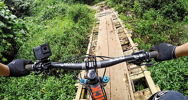 GOPRO - FIXATION GUIDON OU TUBE 9 A 35 MM