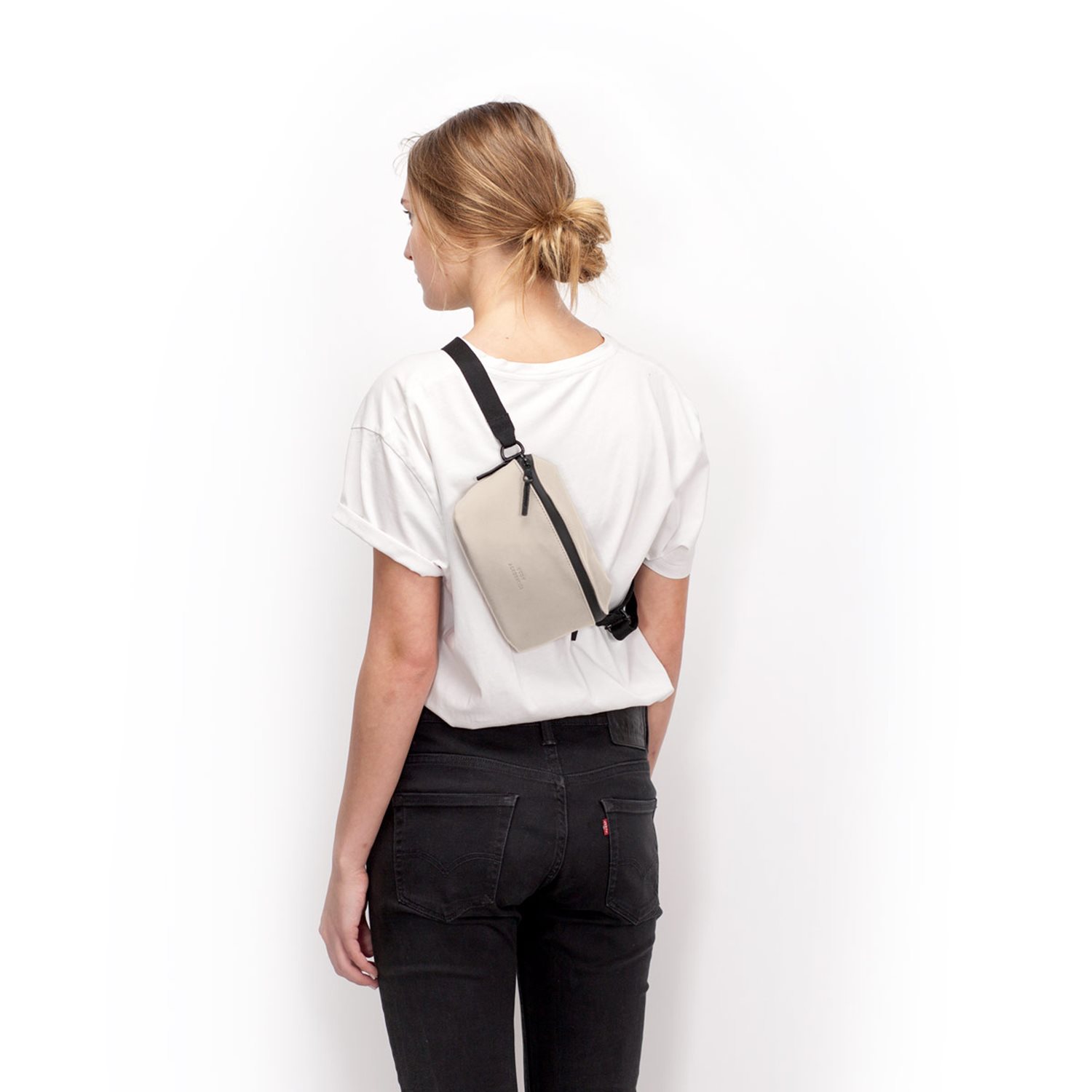 Ucon Acrobatics Jona Hipbag light sand