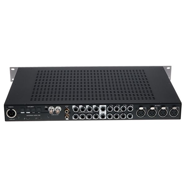 Universal Audio Apollo x8 D-Box+ Bundle