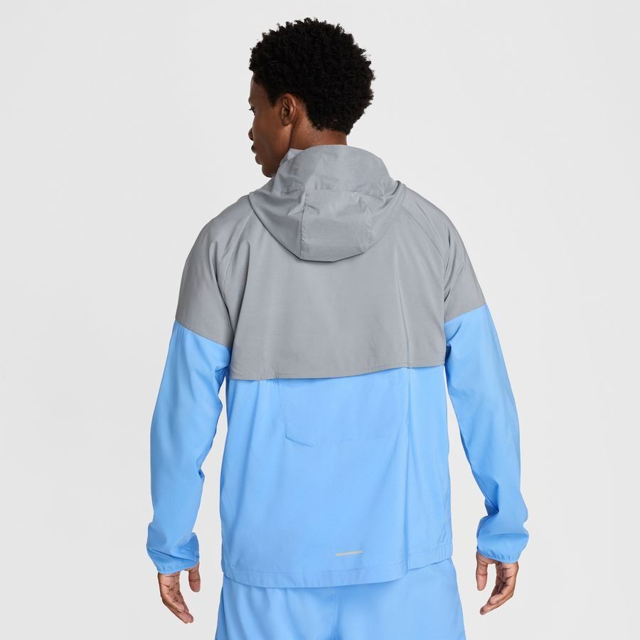 Nike Impossibly Light Windrunner