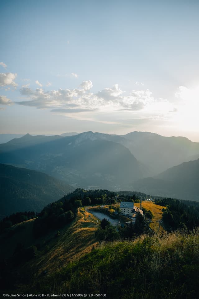 Sony Alpha 7C II spejlløst kamera 28-60mm objektivsæt