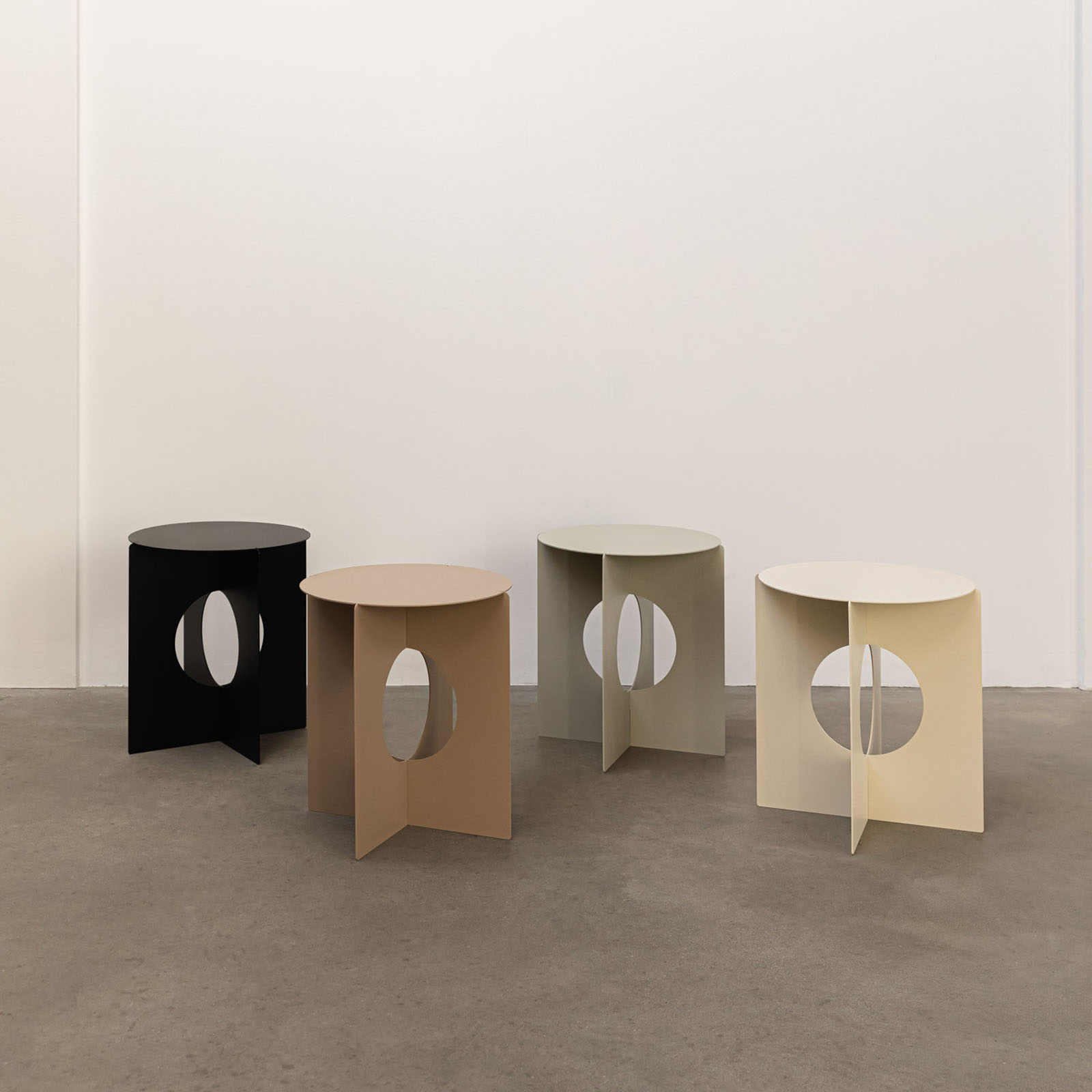 Sidetable °01 - Clay