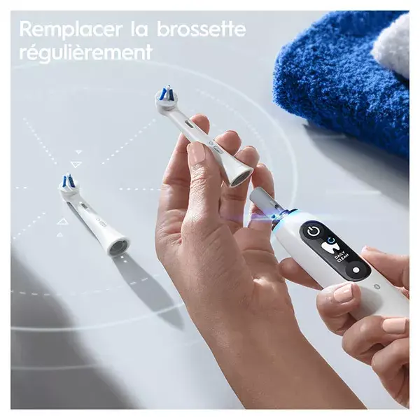 Escovas de dentes Oral-B iO Specialized Clean, pacote com 2 unidades.