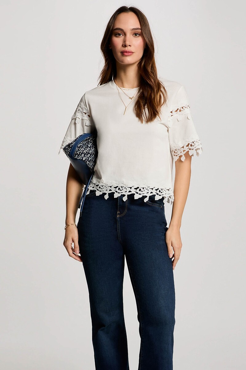 MORGAN<br>Camiseta de manga curta com detalhes em guipure