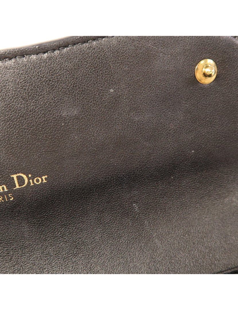 Saddle