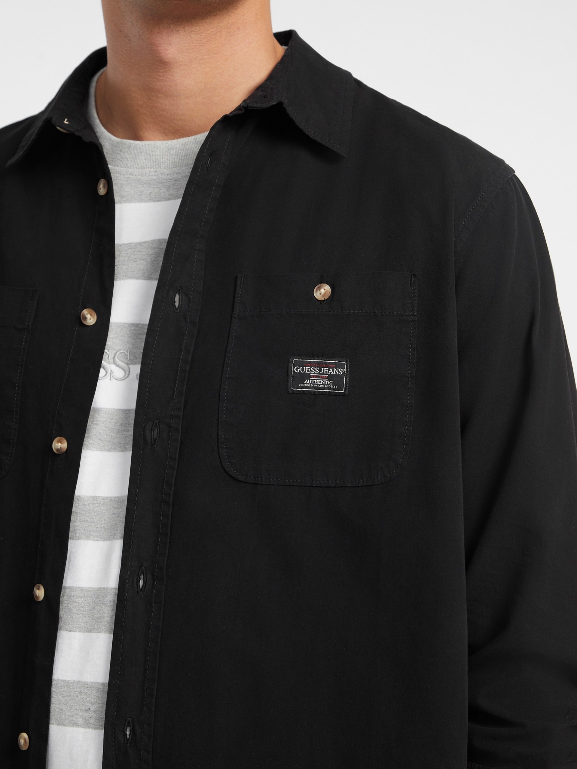 Camisa de manga comprida com bolso