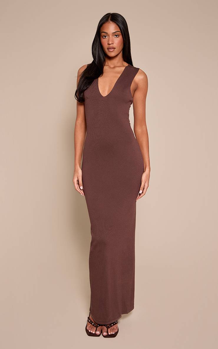 Chocolat Robe Maxi Longue En Maille Fine Avec Détail Croisé