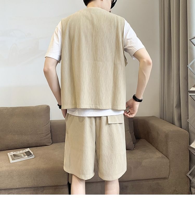 Cowpow - Set: V-hals effen dubbelrijs vest + shorts met trekkoord in de taille