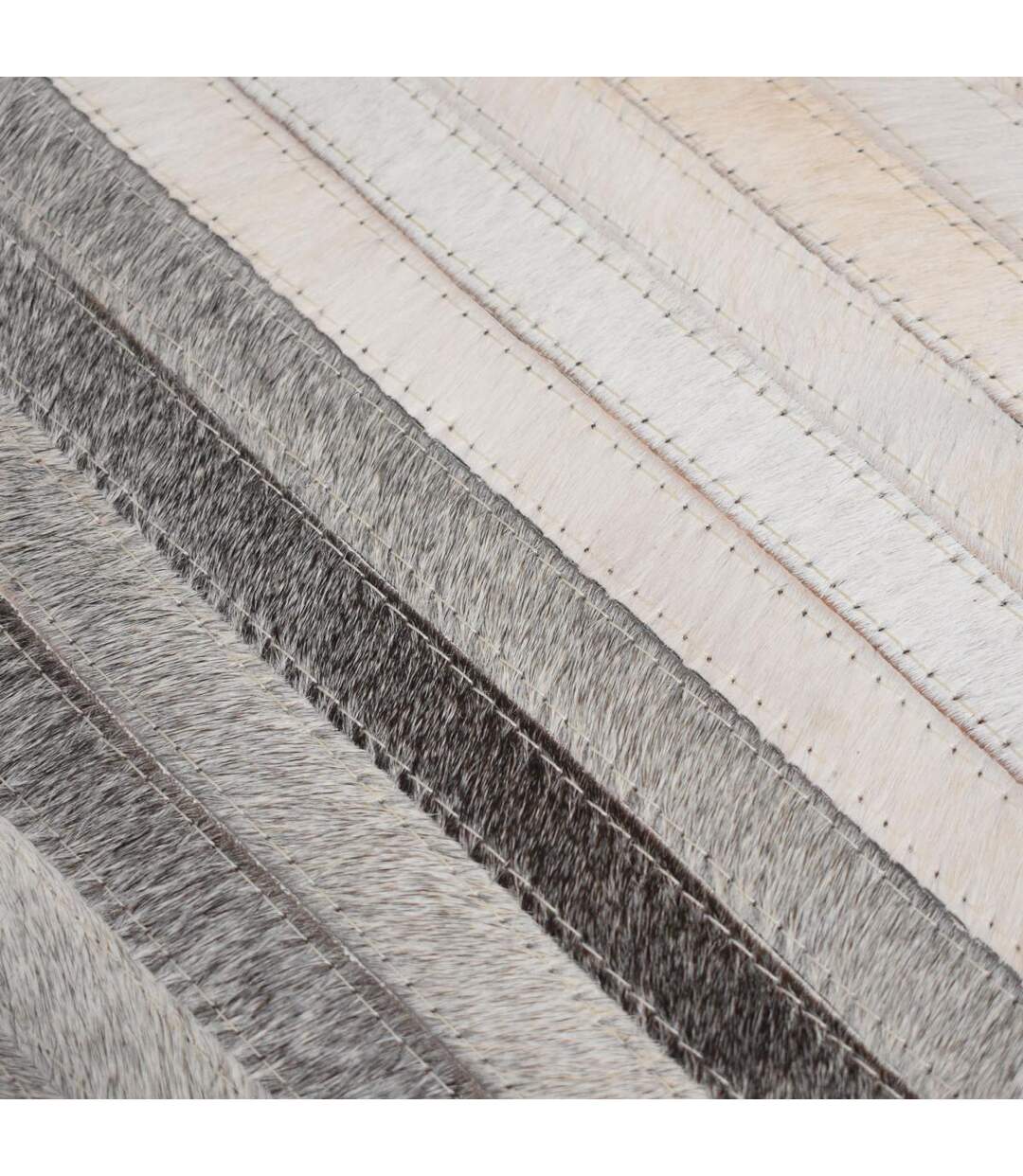 Tapis salon HALFROUND en peau de bête Fait main