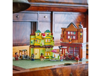 LEGO Zwik & Zwachtels Zwerkbalpaleis en ijssalon (76452)